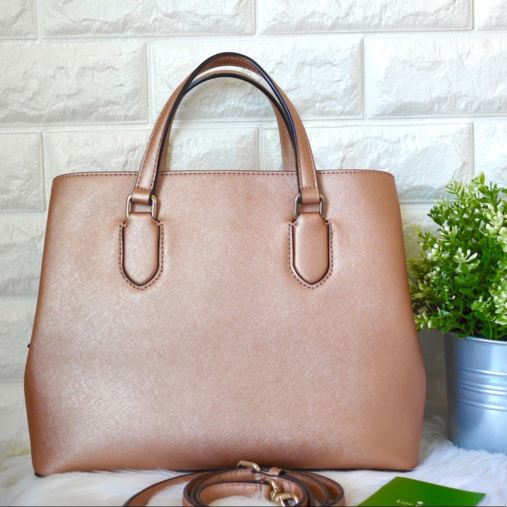 ⛔️SOLD⛔️ Kate Spade Laurel Way Evangelie - Picture 2 of 7